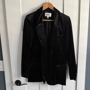 NWOT BB Dakota velvet blazer